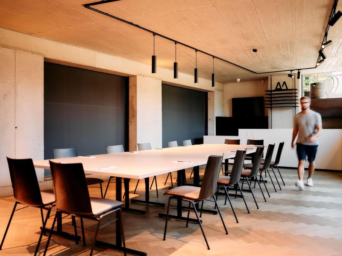 Arx Guesthouse 斯拉德明 外观 照片