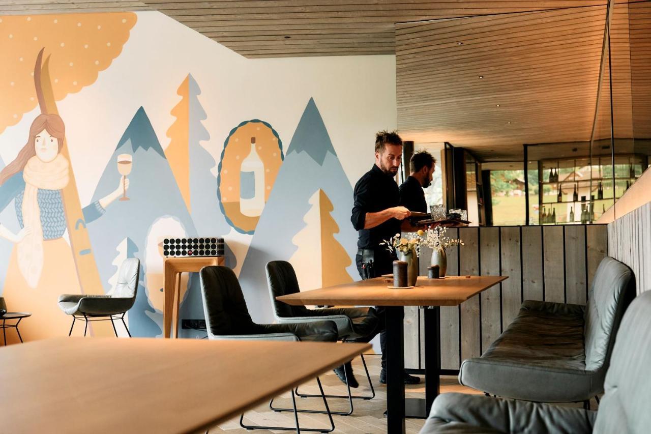 Arx Guesthouse 斯拉德明 外观 照片