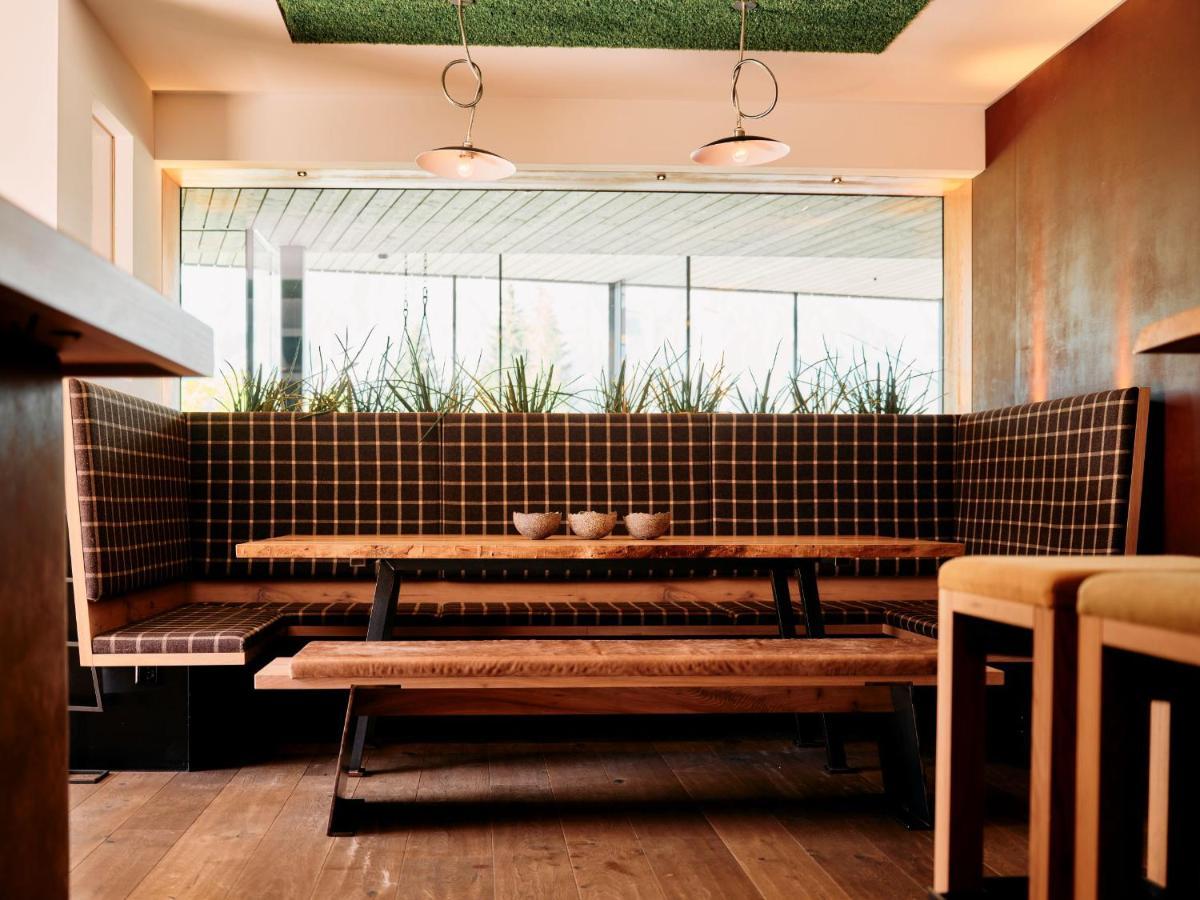Arx Guesthouse 斯拉德明 外观 照片