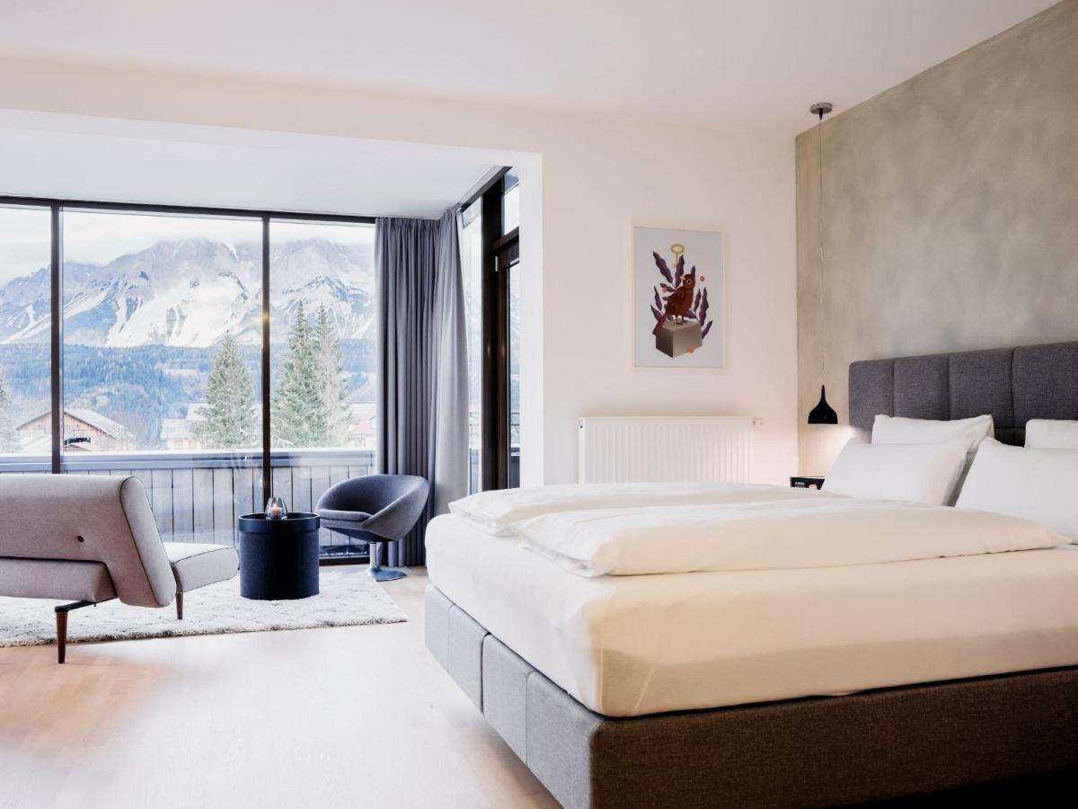 Arx Guesthouse 斯拉德明 外观 照片